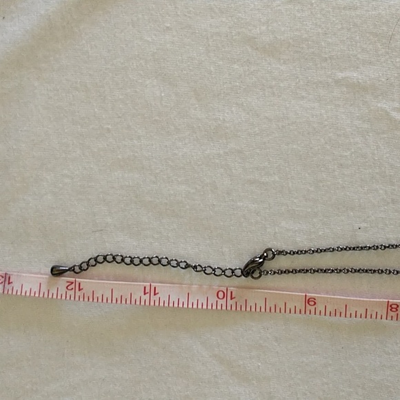 Necklace Jeweled Drop - Picture 7 of 7